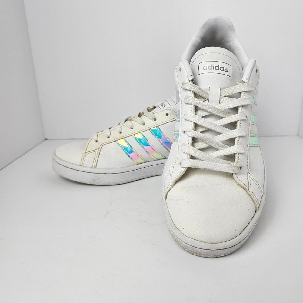 LAST CHANCE Adidas, size 8.5